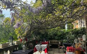卡德利恩兹住宿加早餐旅馆